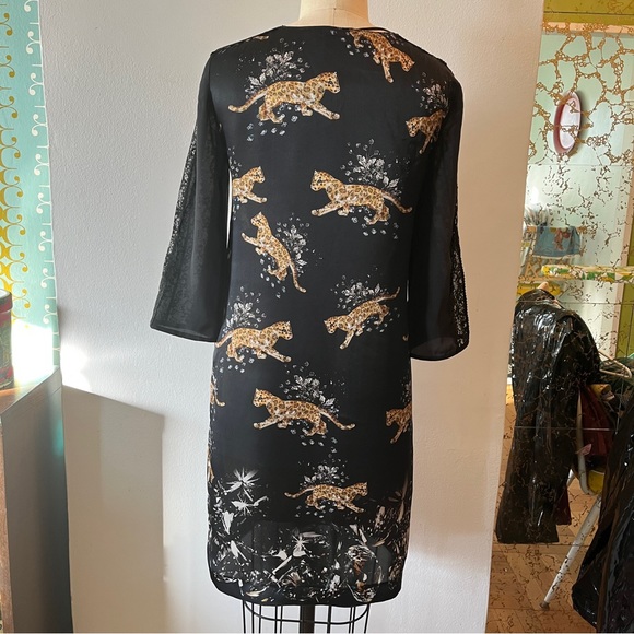 XS Zara Tiger Dress - Picture 4 of 12